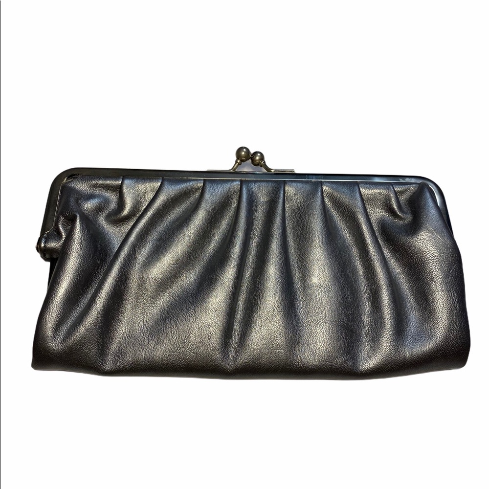 Silver clutch.🎄